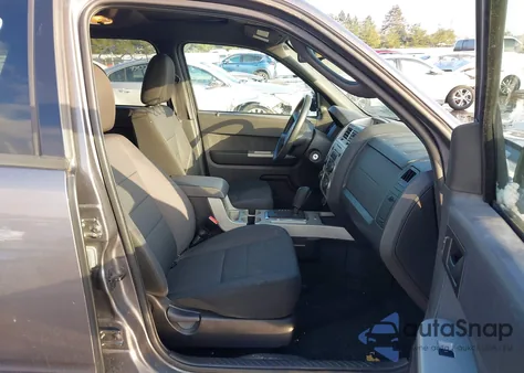 2011 Ford Escape Xlt Automatic from USA, damaged, VIN 1FMCU0D76BKB86803